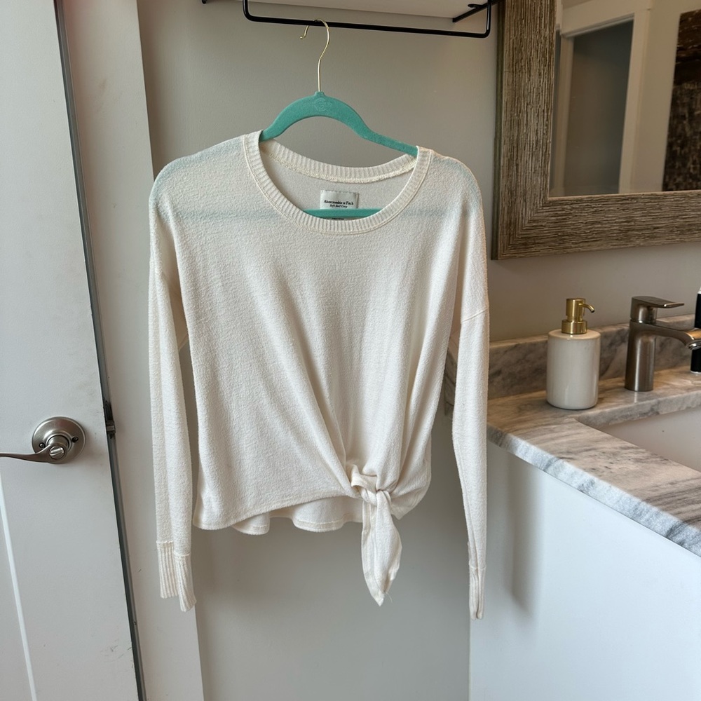 Abercrombie sweater